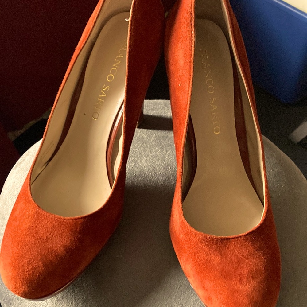 Franco Sarto Suede Pumps